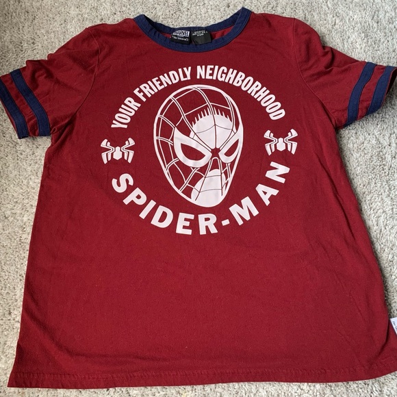 🎆🎇3for$9 Women’s Marvel Spider-Man t shirt; maroon with navy trim: size M - Picture 1 of 4